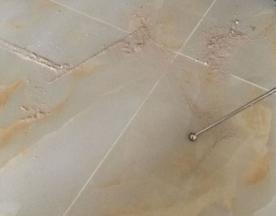 瓯海瓷砖空鼓维修公司分享粘合剂选择不当在瓷砖铺贴过程中可能导致以下问题